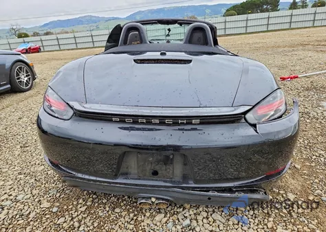 2017 Porsche Boxster z USA, uszkodzony, nr VIN WP0CA2A87HS221010